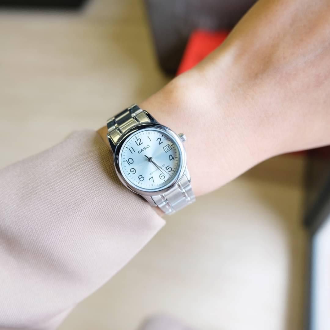 Reloj Casio LTP-V002D-2B