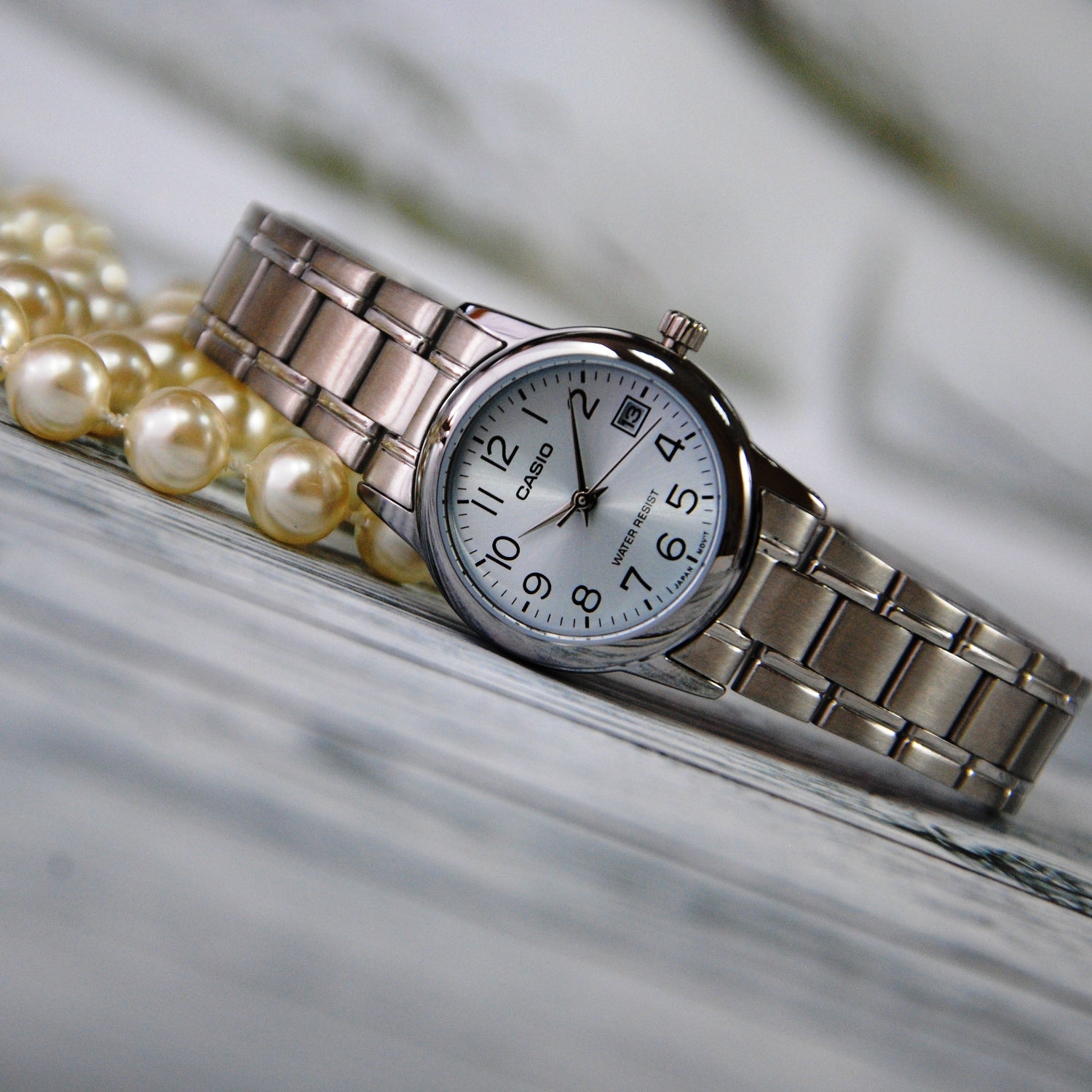 Reloj Casio LTP-V002D-2B