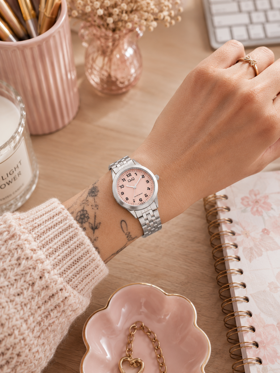 Reloj Q&Q l c01a-012py l