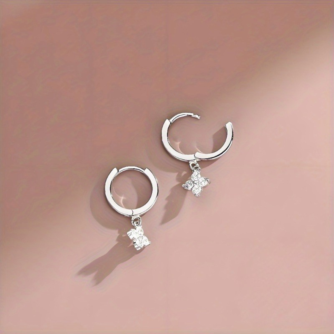 Caravanas Zirconías l Plata 925