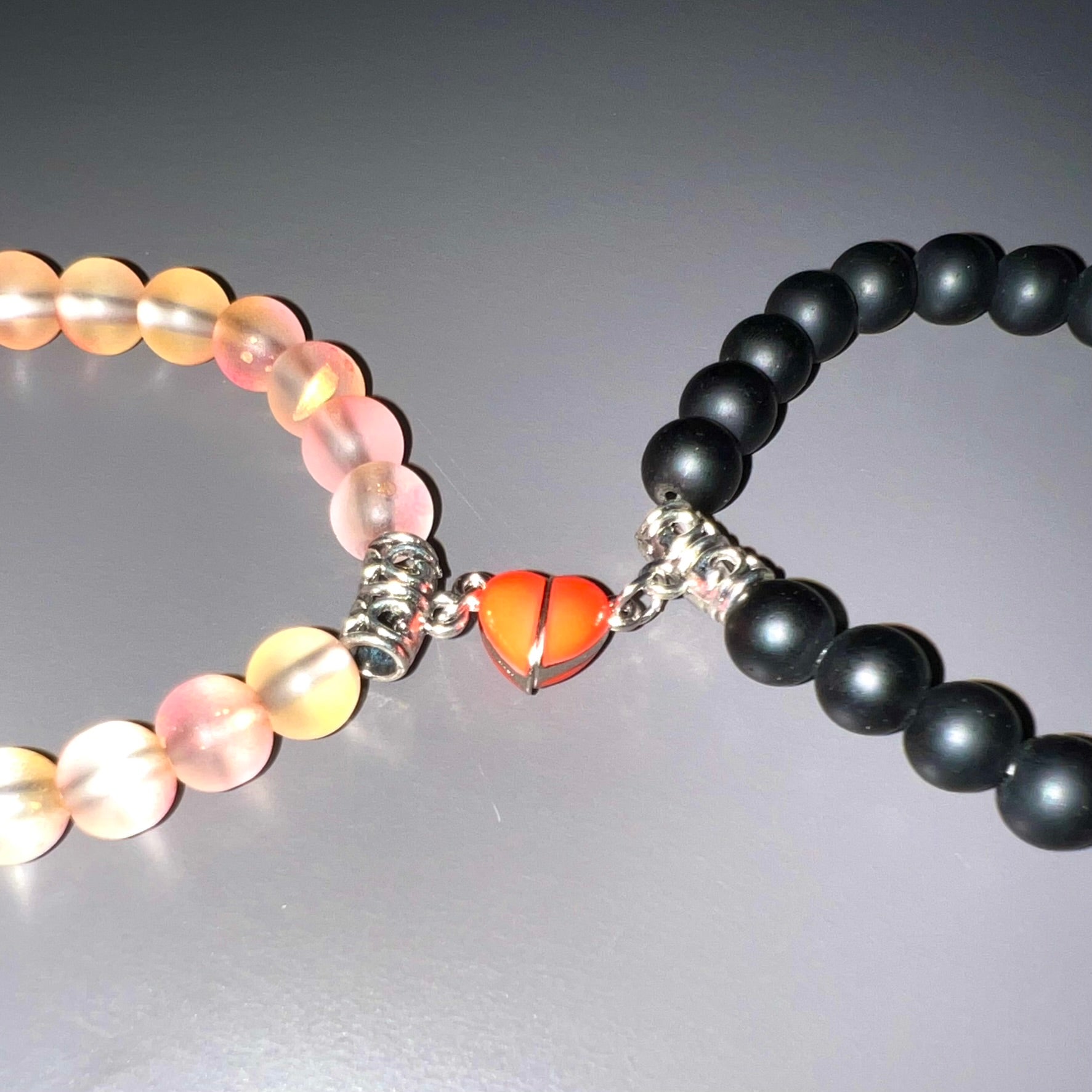 Set pulseras ''Love''