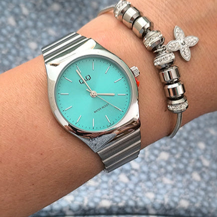 Reloj Mujer l Q&Q Q72B l