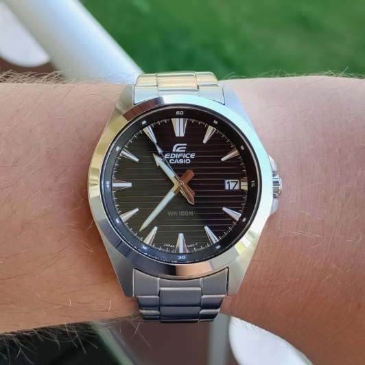Reloj Casio l Edifice 140 l