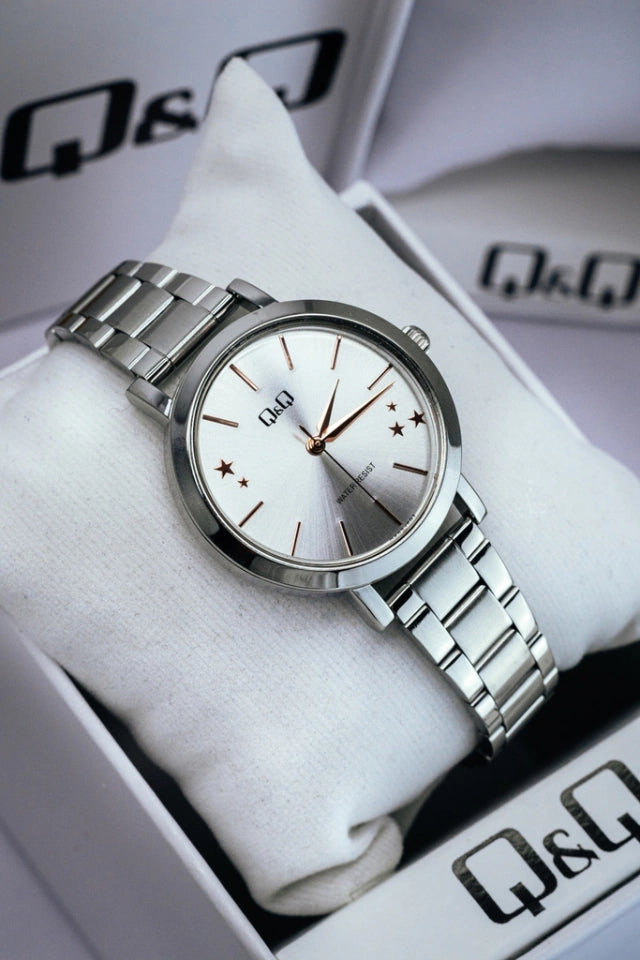 Reloj l QQ-201Y l