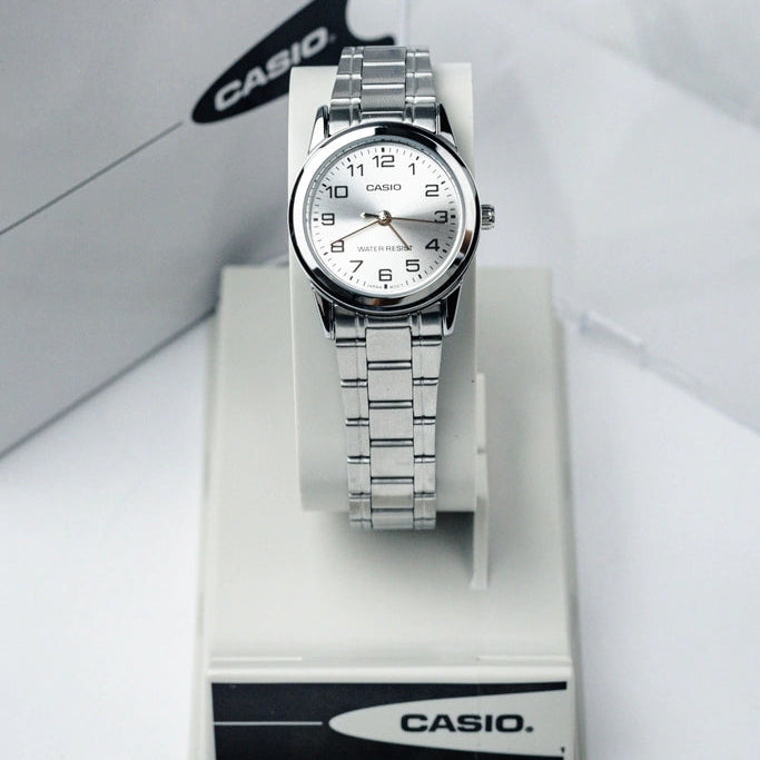 Reloj Casio LTP-V001D-2B
