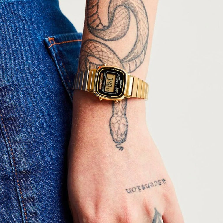 Casio A670 Retro