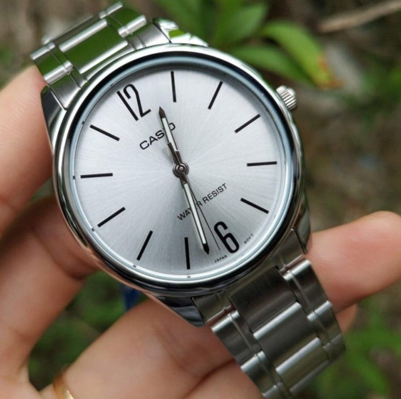 Reloj Casio MCD-U105D-789