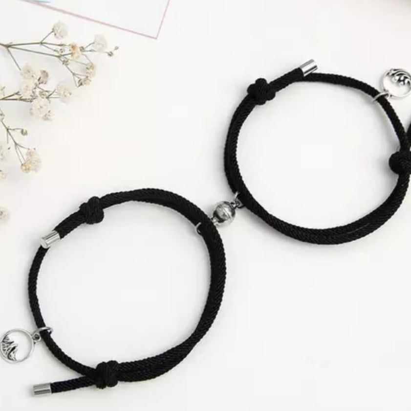 Set de pulseras ''Mi lugar en el mundo''