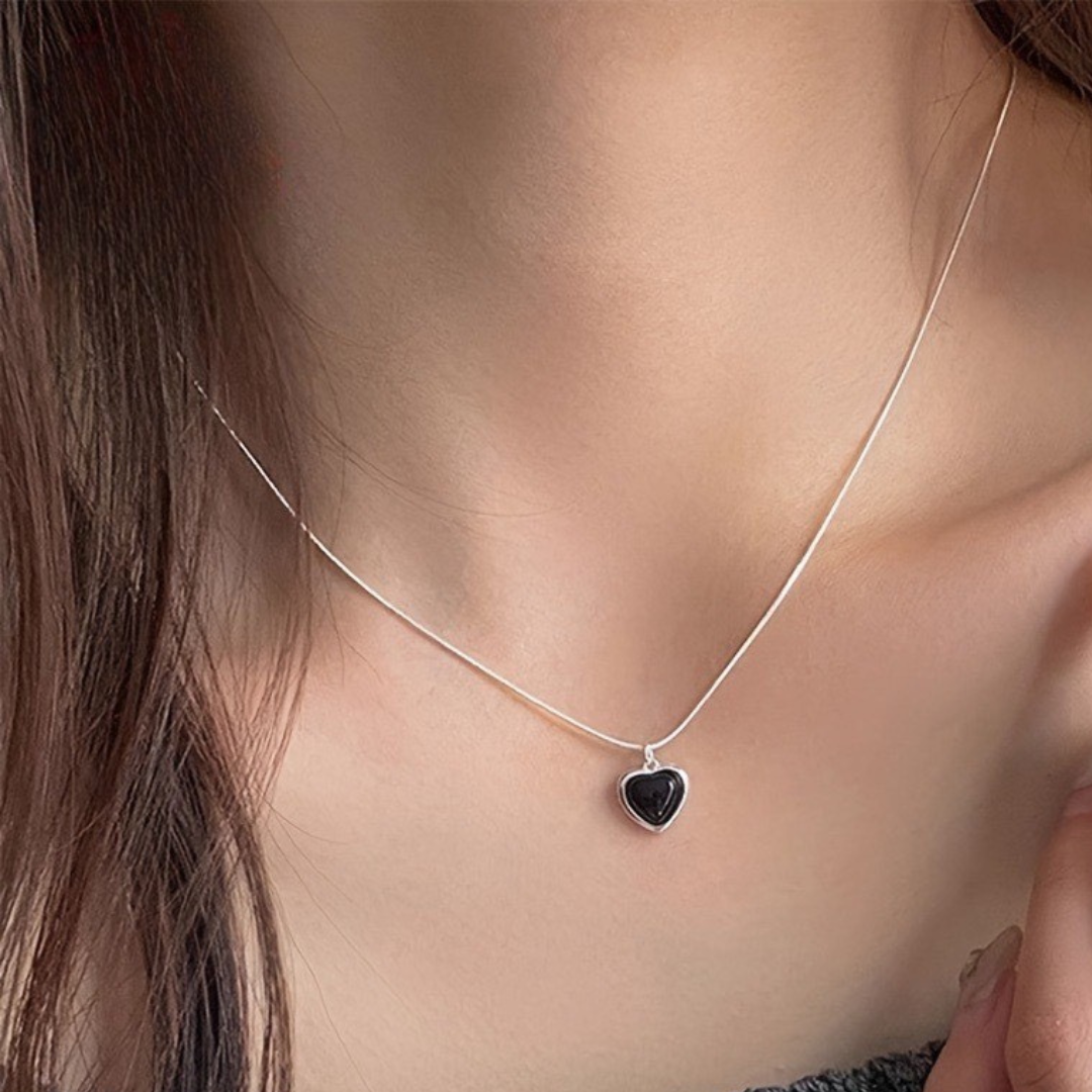 Collar Corazón Black l Plata 925