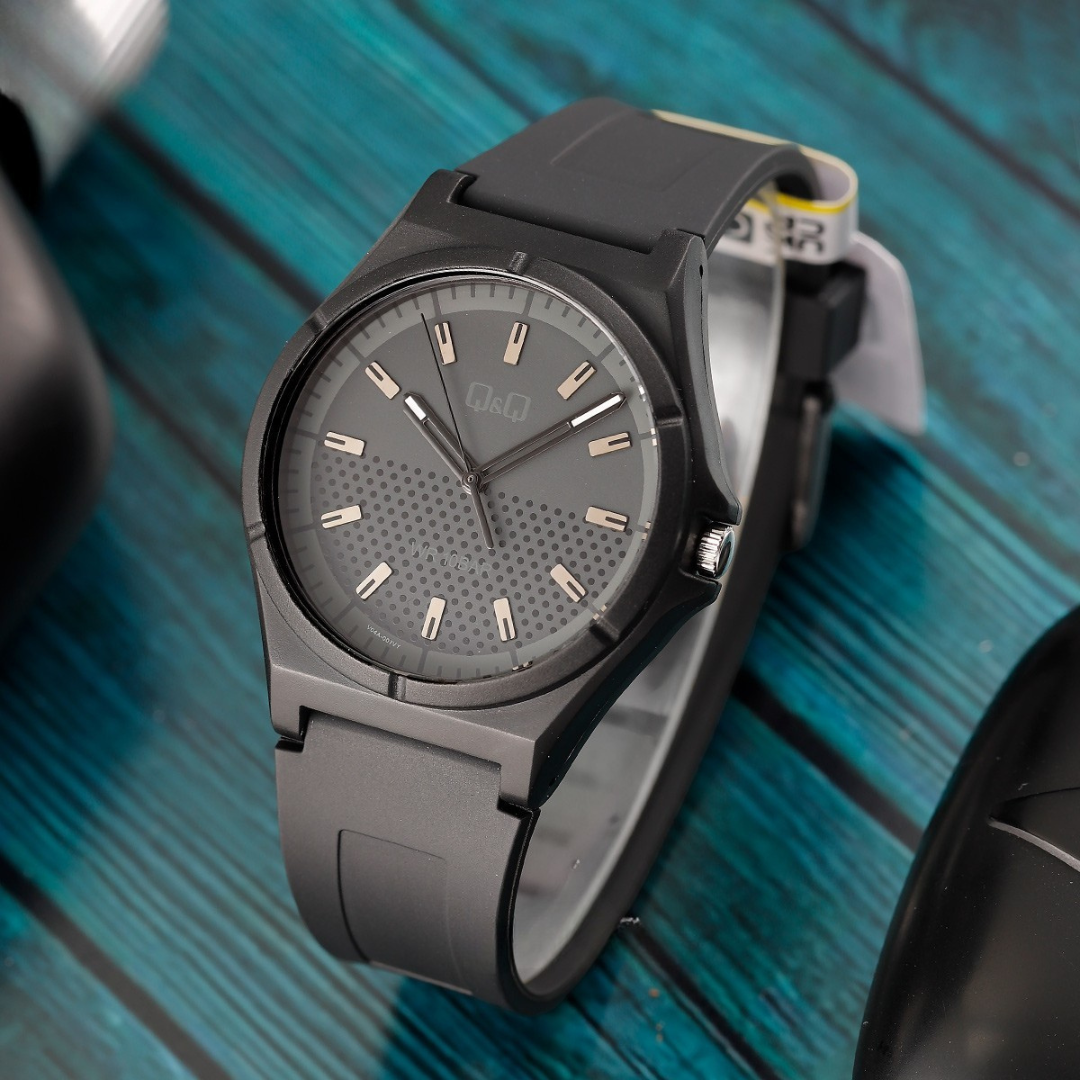 Reloj Q&Q l V04A-006VY l