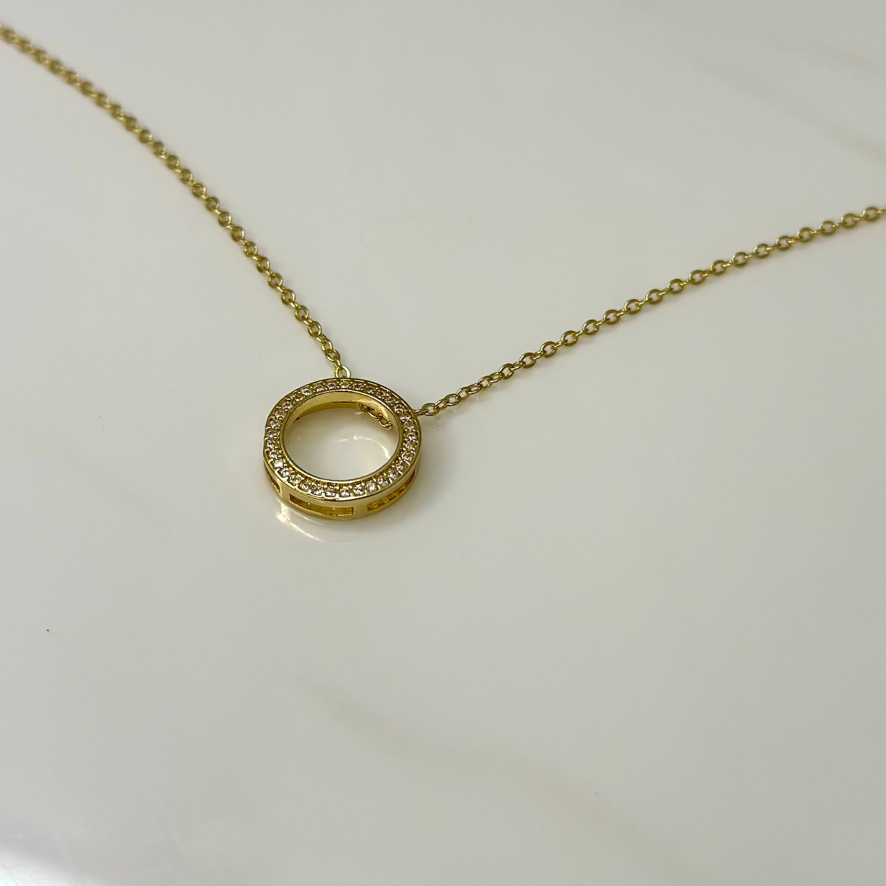 Collar Lady