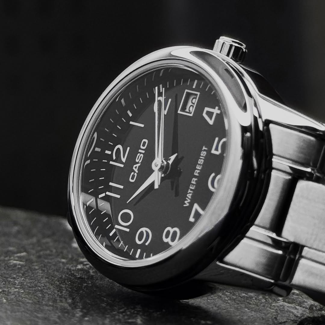 Reloj Casio LTP-V002D-2B