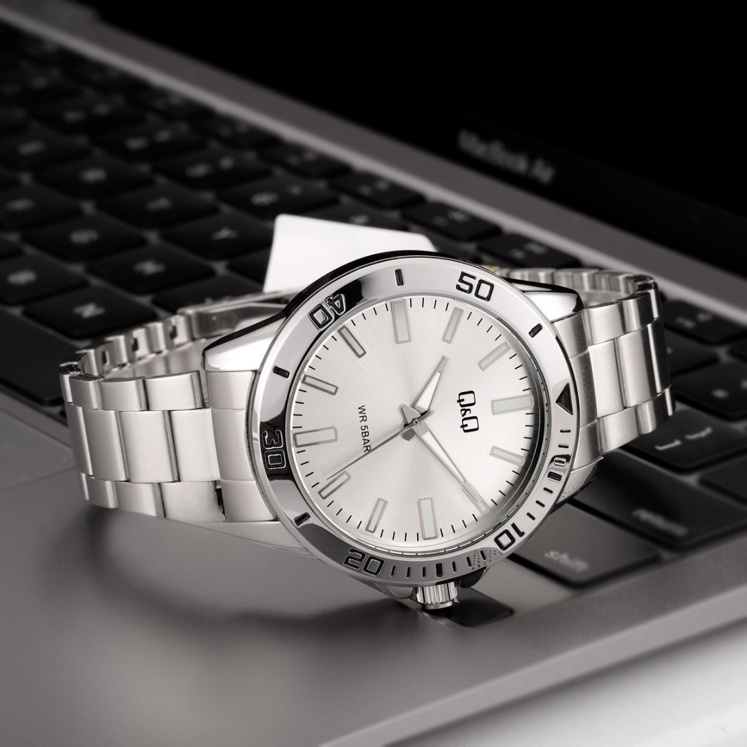 Reloj Q&Q l Q-28b l