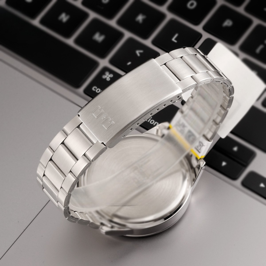 Reloj Q&Q l Q-28b l