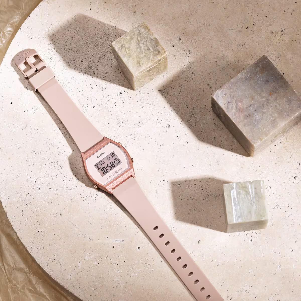 Casio LW204 Dama