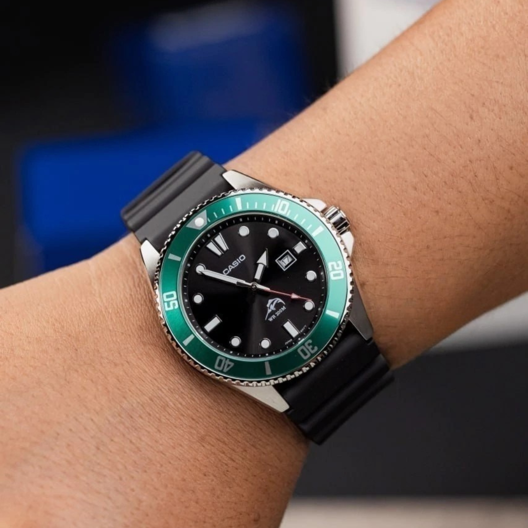 Reloj Casio l MDV 106 200 Mts l