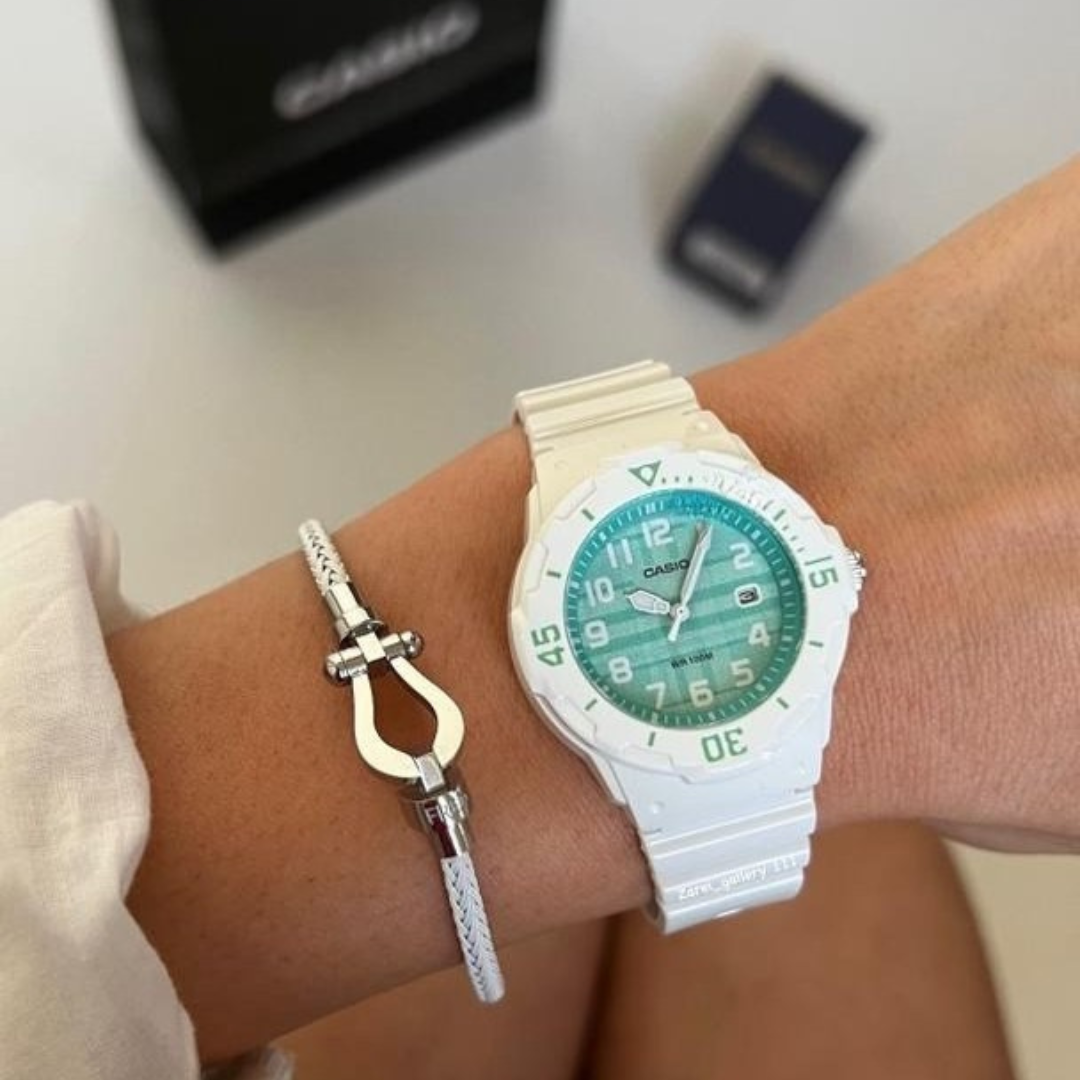 Reloj Casio l LWS-1200H-7A1