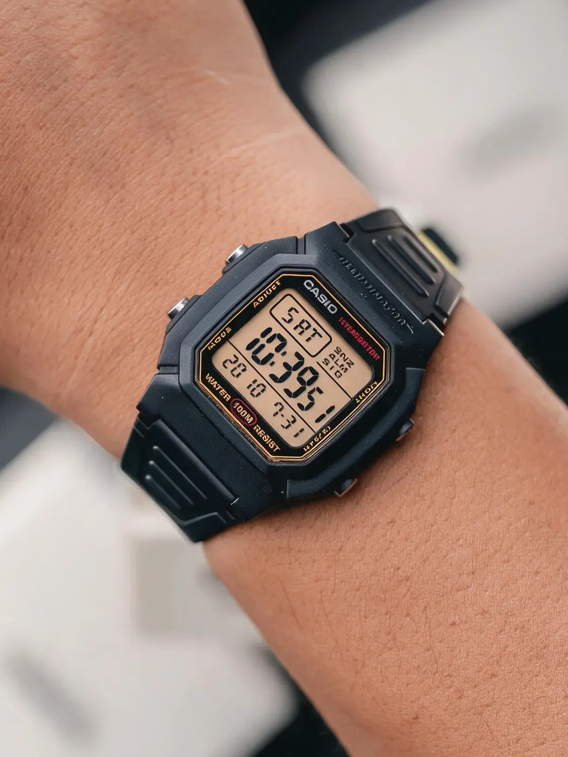 Reloj Casio l W-800H