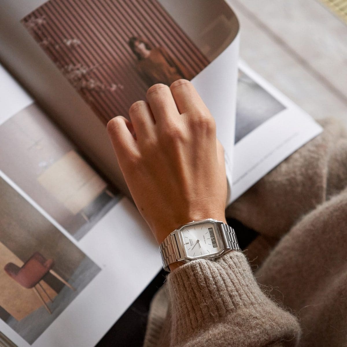 Reloj Casio Q230M
