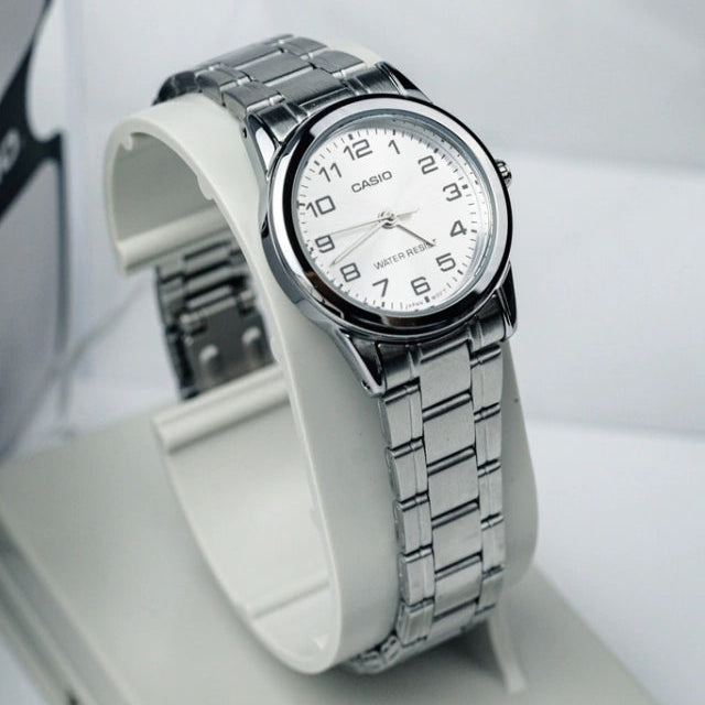 Reloj Casio LTP-V001D-2B