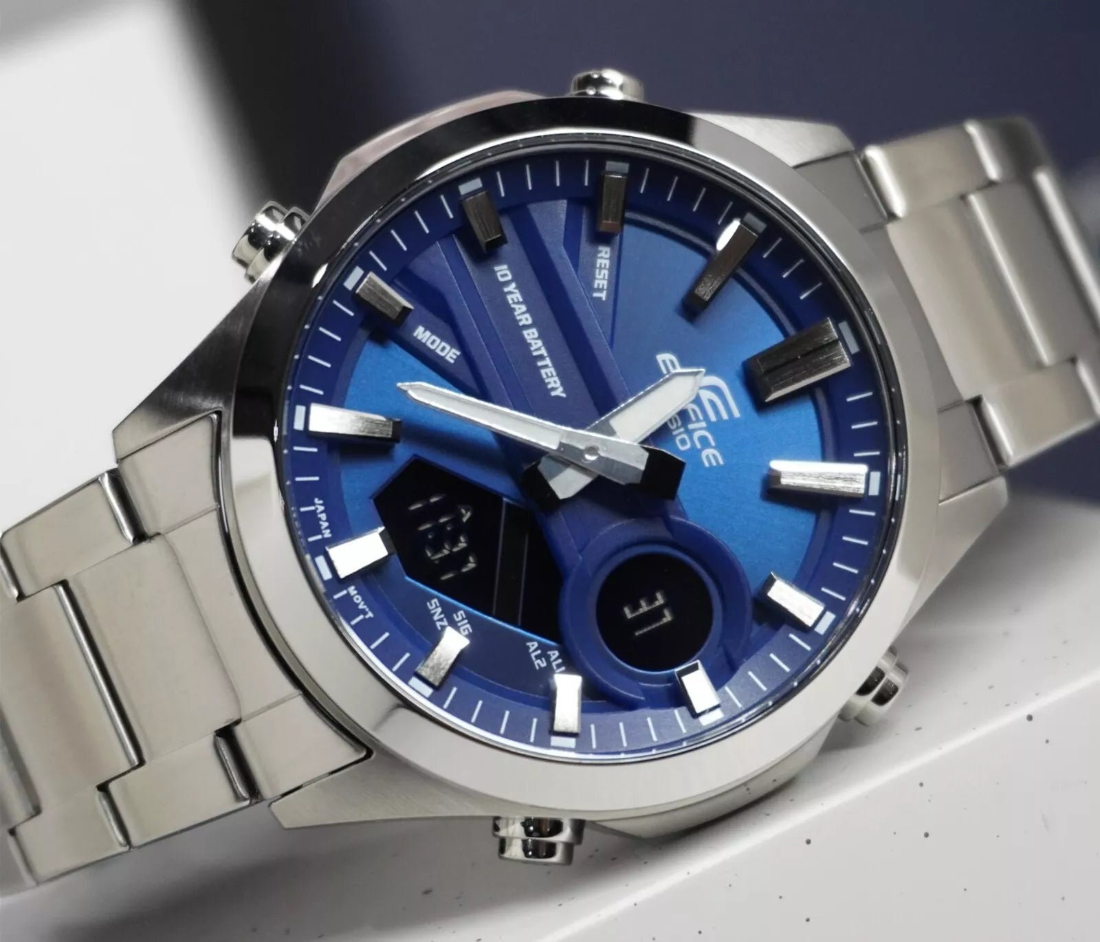 Reloj Casio Edifice l EFV-C120D-